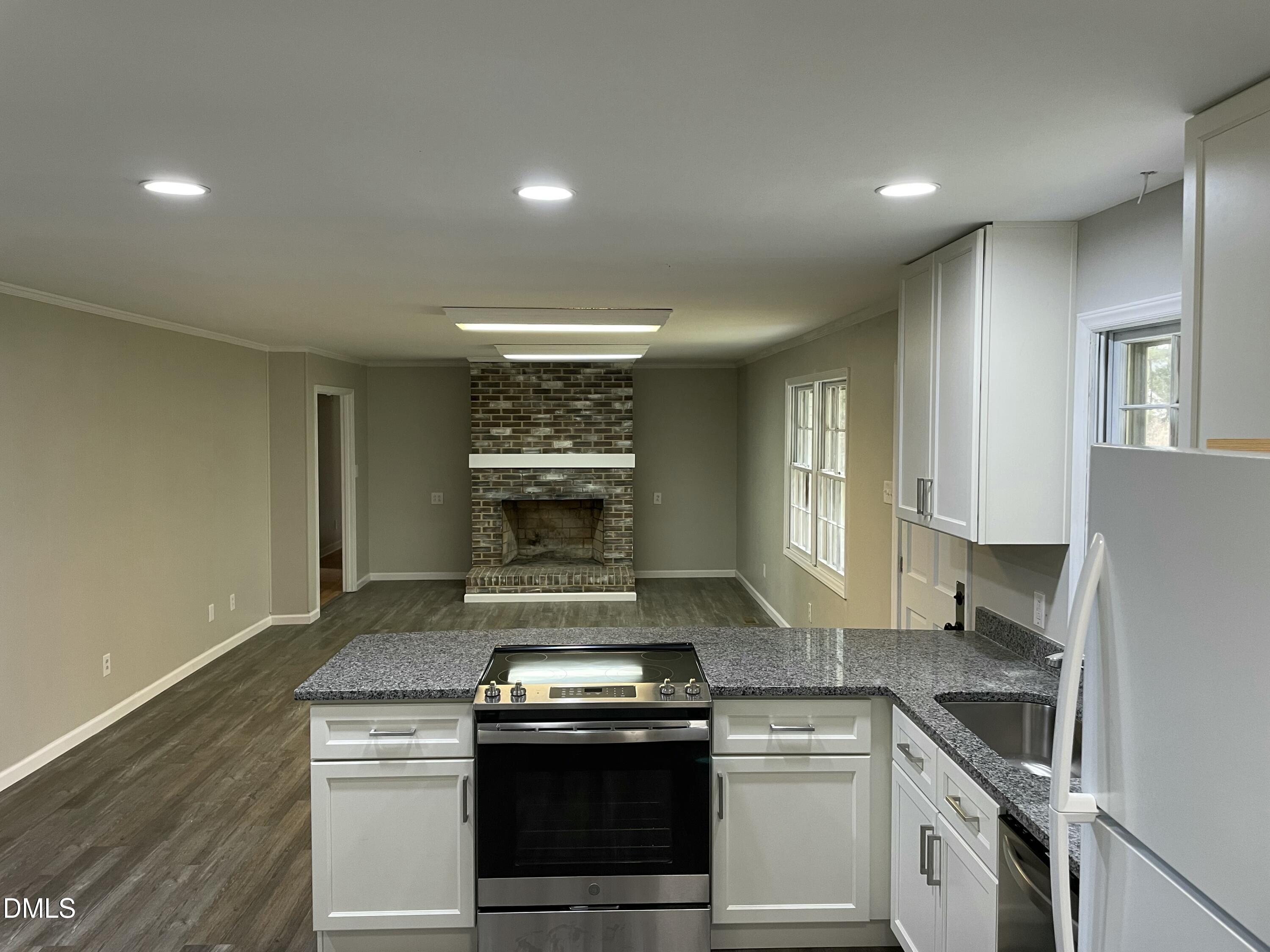 7101 Battle Bridge Road Raleigh, NC 27610 - Photo 5 of 10 IMG_3634