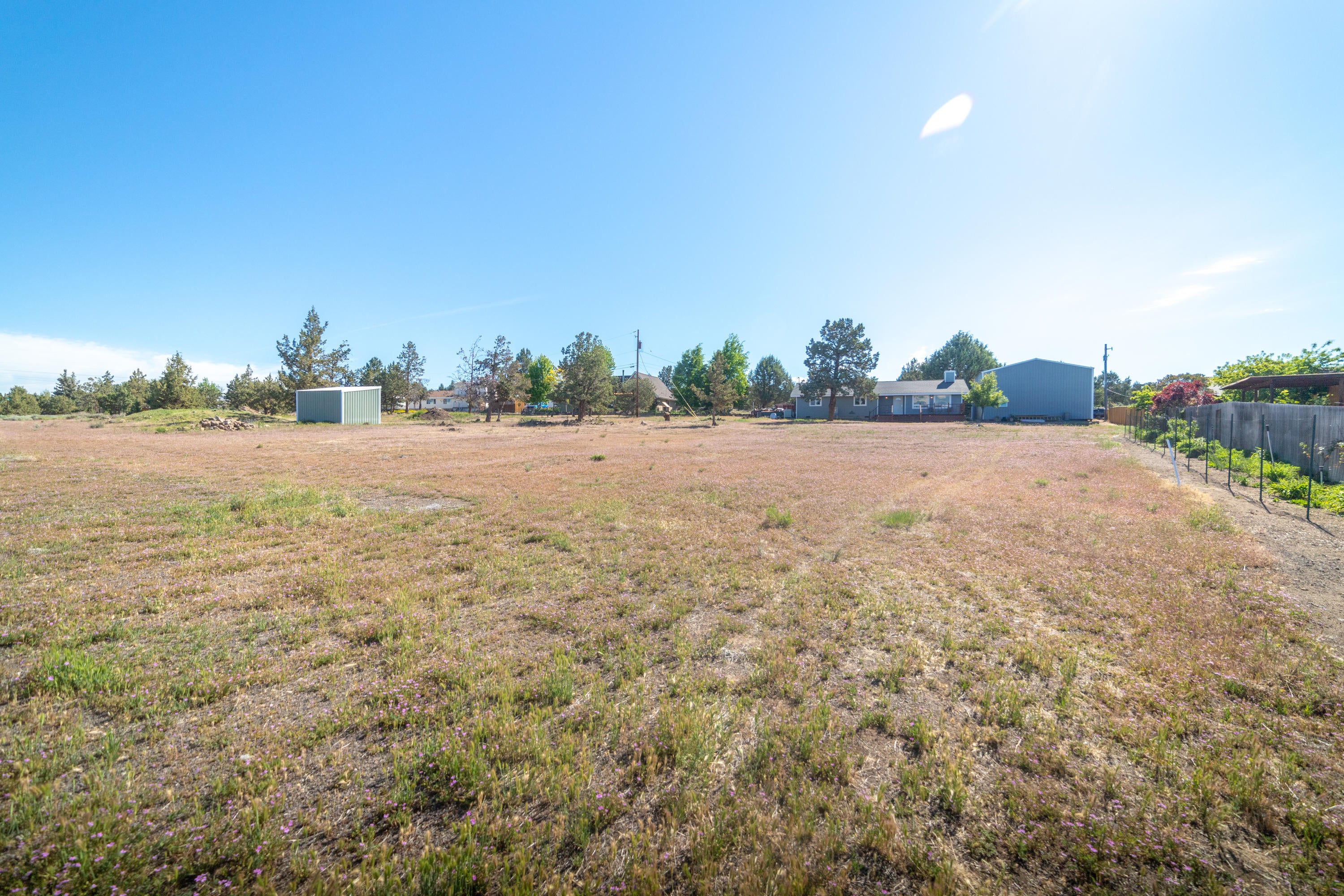3377 Southwest 46th Street Redmond, OR 97756 - Photo 28 of 34 PhotoMyListing-26