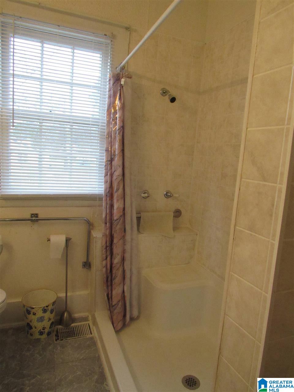 104 3rd Avenue South Clanton, AL 35045 - Photo 28 of 38
