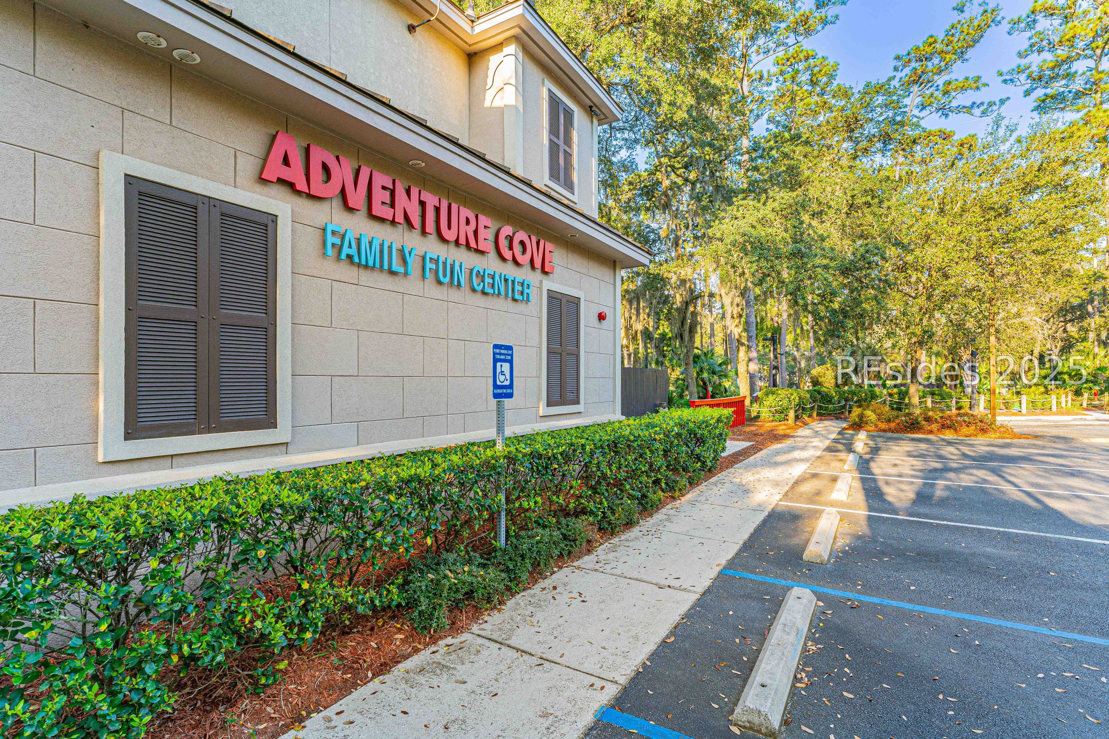 45 Folly Field Road, Unit 10I Hilton Head Island, SC 29928 - Photo 52 of 70