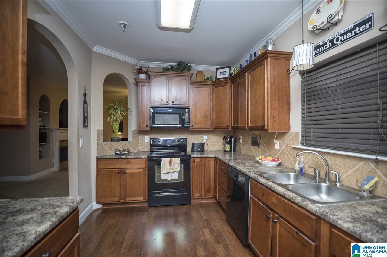 5159 Yorkshire Drive Pinson, AL 35126 - Photo 2 of 32