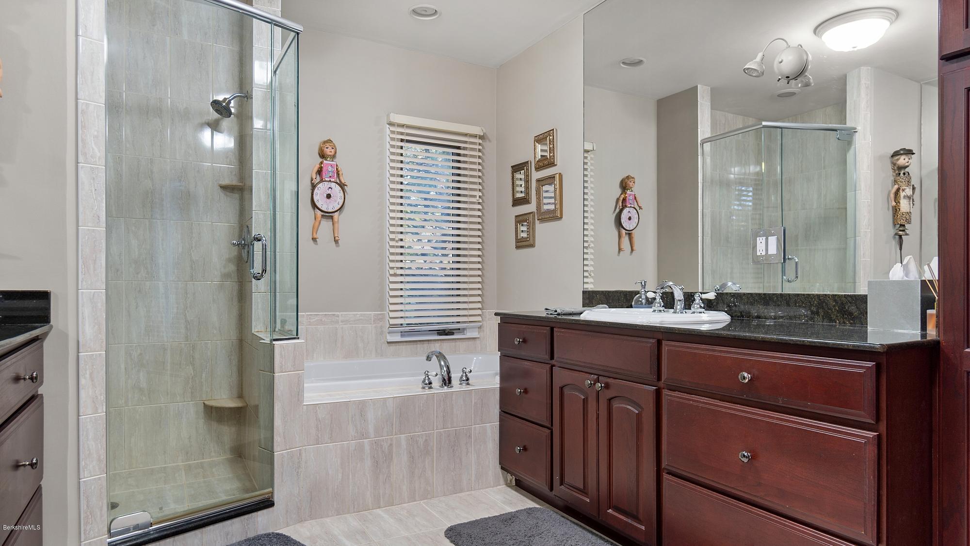 1404 Lenox Road Richmond, MA 01254 - Photo 12 of 29 Primary Bath