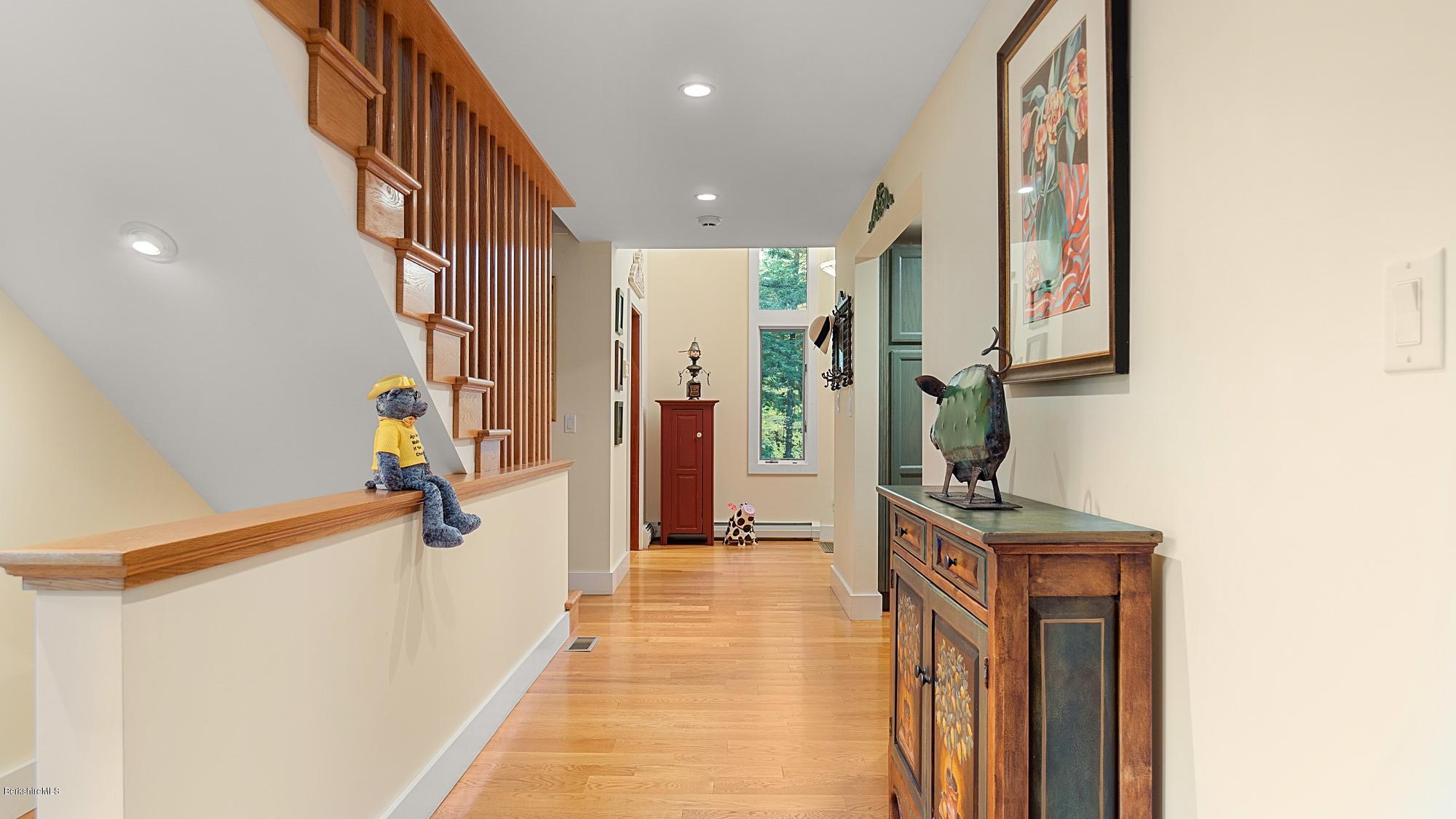 1404 Lenox Road Richmond, MA 01254 - Photo 18 of 29 Hallway