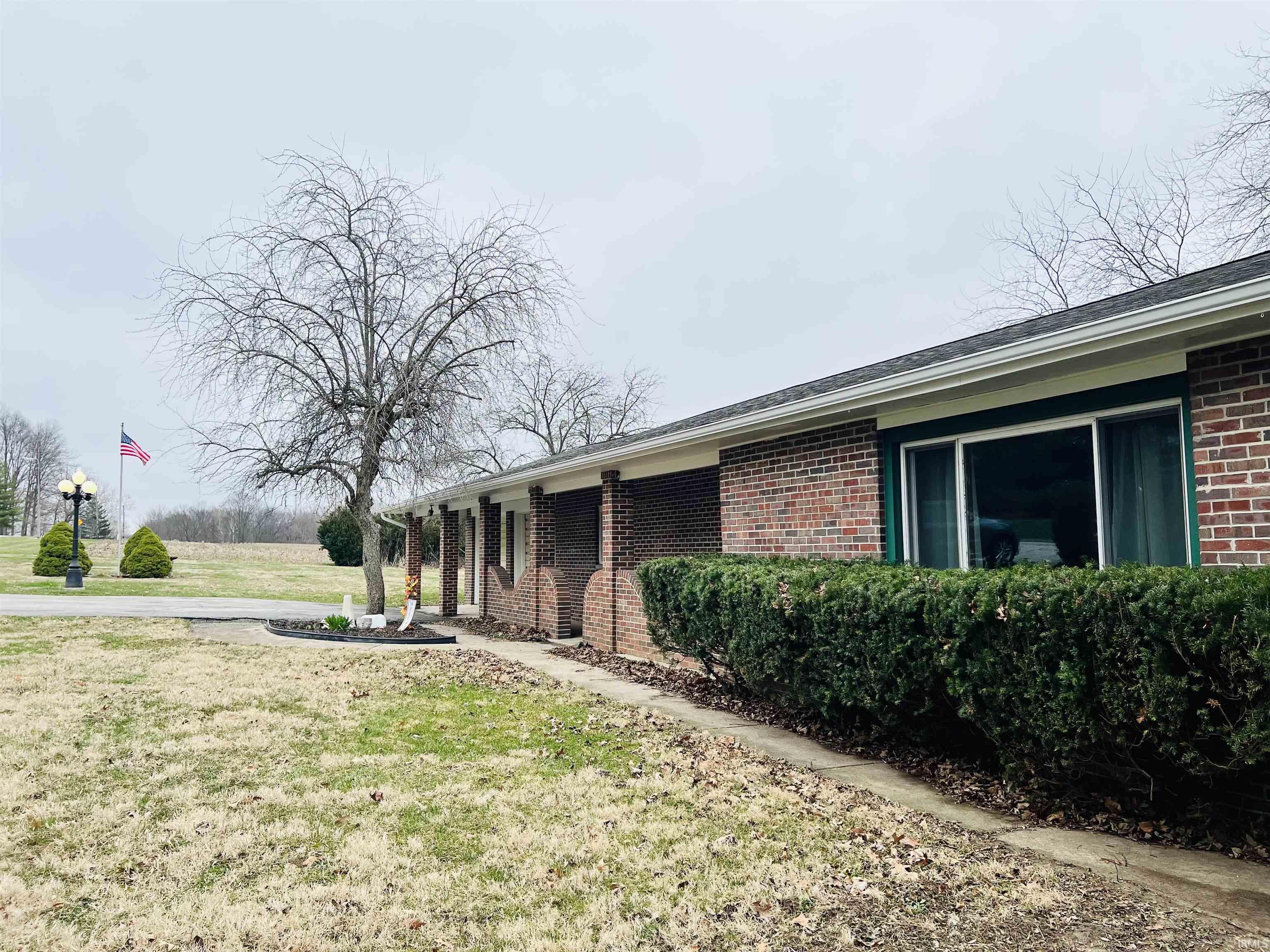 5425 West 750th Road North Rossville, IN 46065 - Photo 4 of 36