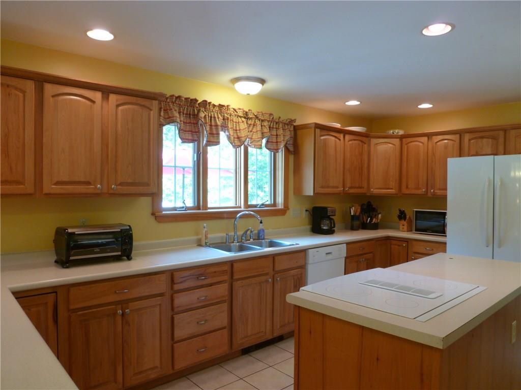 245 Schellinger Road Poland, ME 04274 - Photo 10 of 35 Photo