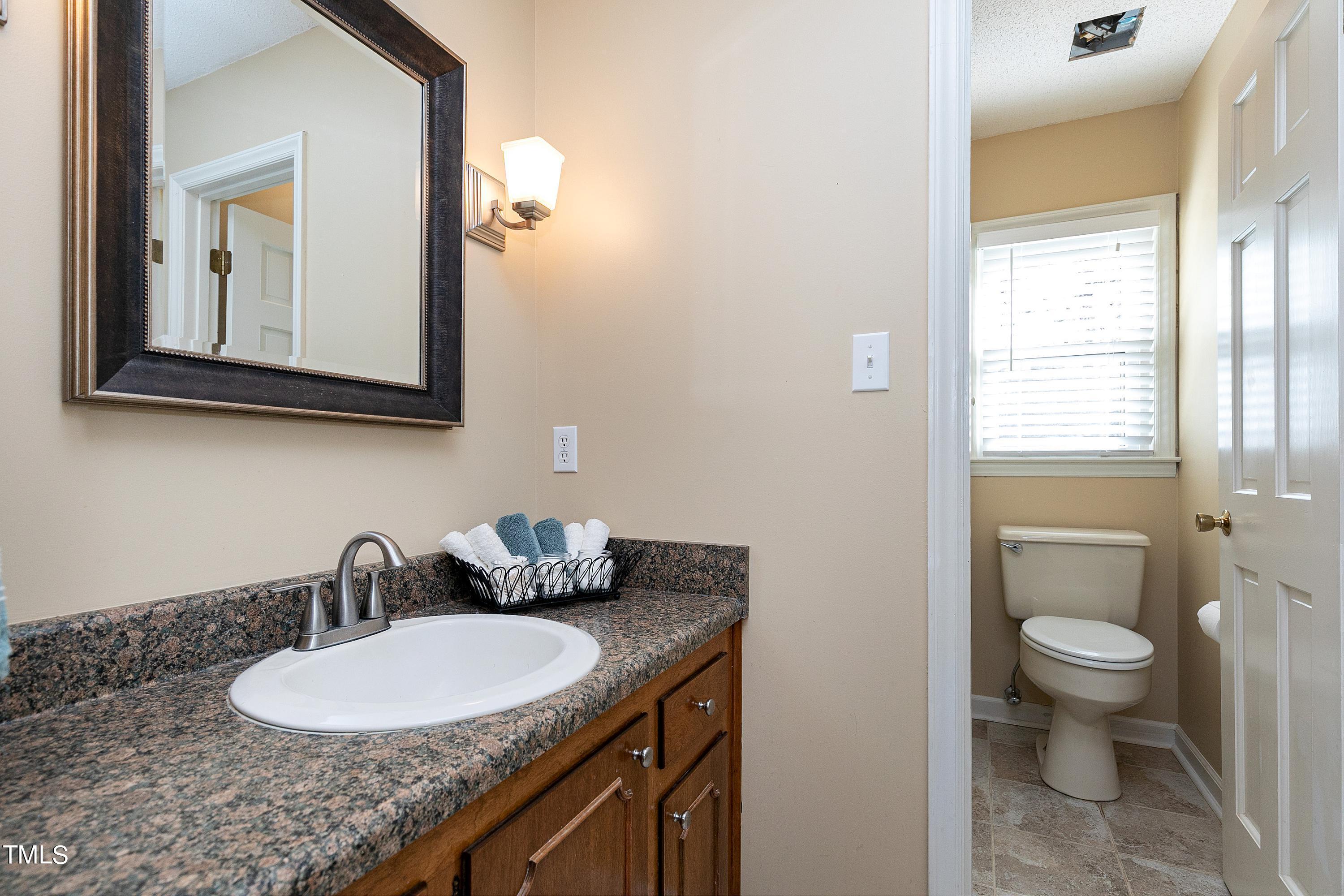 1104 Turner Farms Road Garner, NC 27529 - Photo 23 of 35 Bath Area