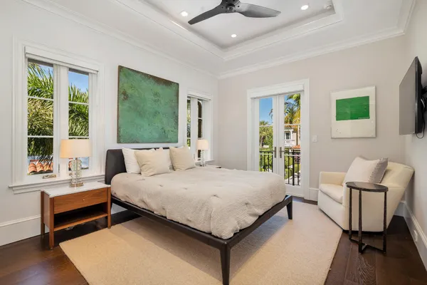 $13,500,000 | 218 Everglade Avenue, Palm Beach, FL 33480