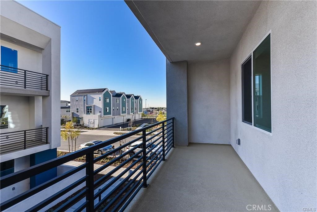258 Sash Irvine, CA 92618 - Photo 7 of 23