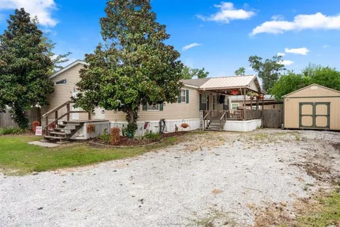 $175,000 | 568 Parkwood Drive, Lake Charles, LA 70611