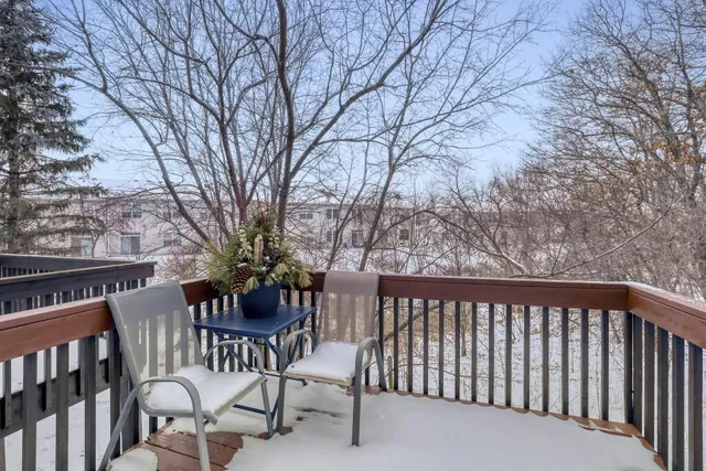 $369,900 | 3929 Everest Lane North, Plymouth, MN 55446