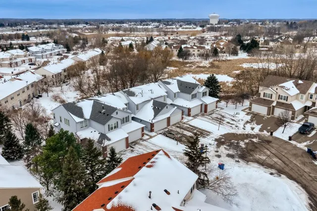 $369,900 | 3929 Everest Lane North, Plymouth, MN 55446