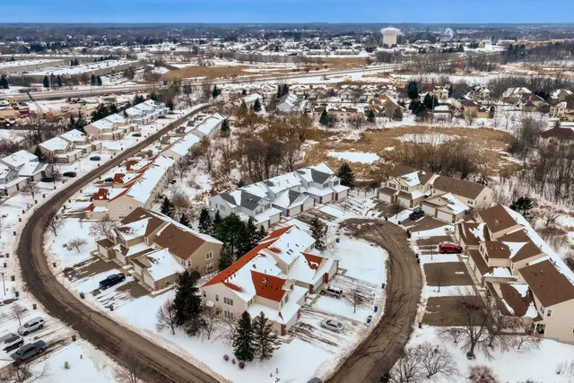 $369,900 | 3929 Everest Lane North, Plymouth, MN 55446