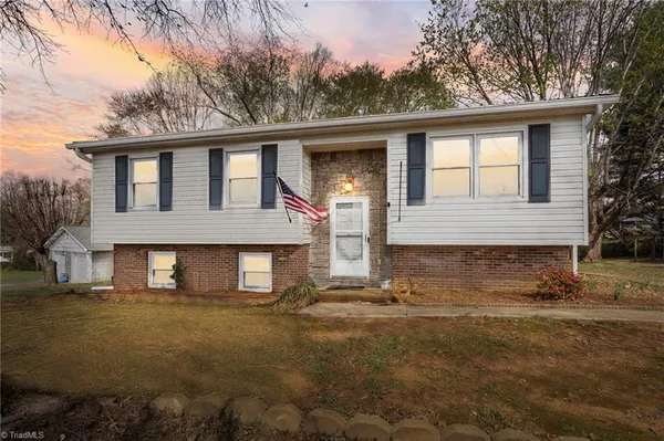 $267,500 | 663 McBride Road, Mount Airy, NC 27030