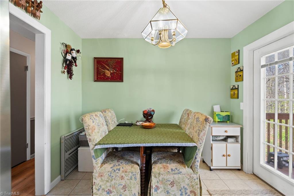 663 McBride Road Mount Airy, NC 27030 - Photo 11 of 50