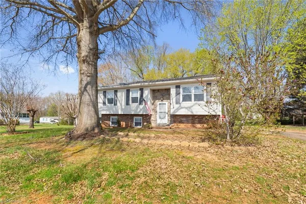 $267,500 | 663 McBride Road, Mount Airy, NC 27030