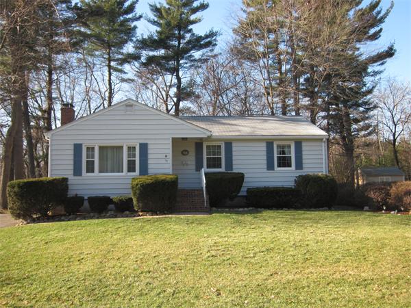 10 Lindor Road North Reading, MA 01864 - Photo 1 of 21 Gallery Image 1