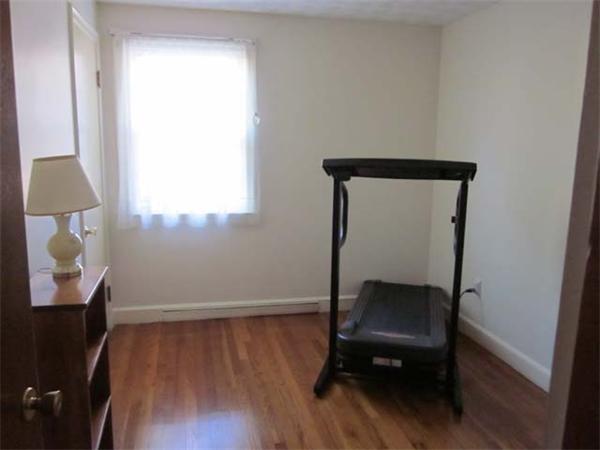 10 Lindor Road North Reading, MA 01864 - Photo 11 of 21 Gallery Image 11