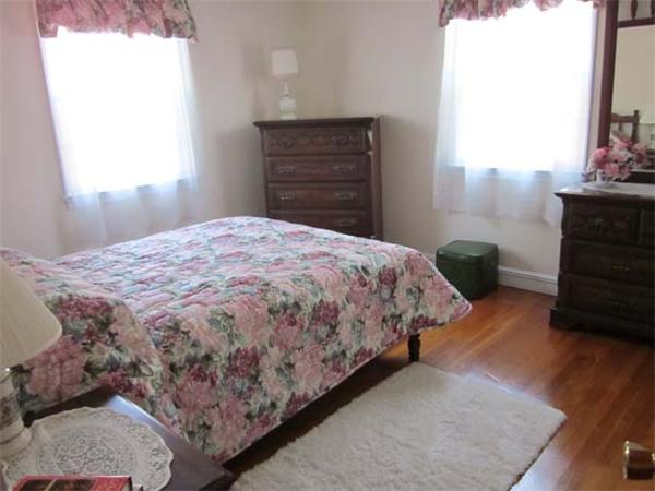 10 Lindor Road North Reading, MA 01864 - Photo 12 of 21 Gallery Image 12