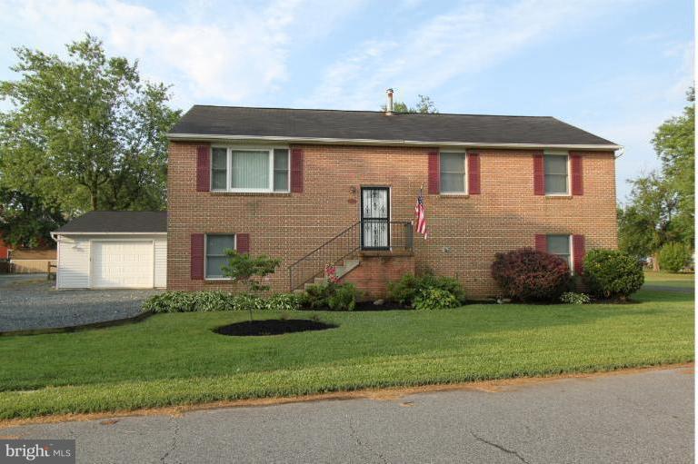 7419 Bay Front Road Sparrows Point, MD 21219 - Photo 17 of 22 Exterior (Front)