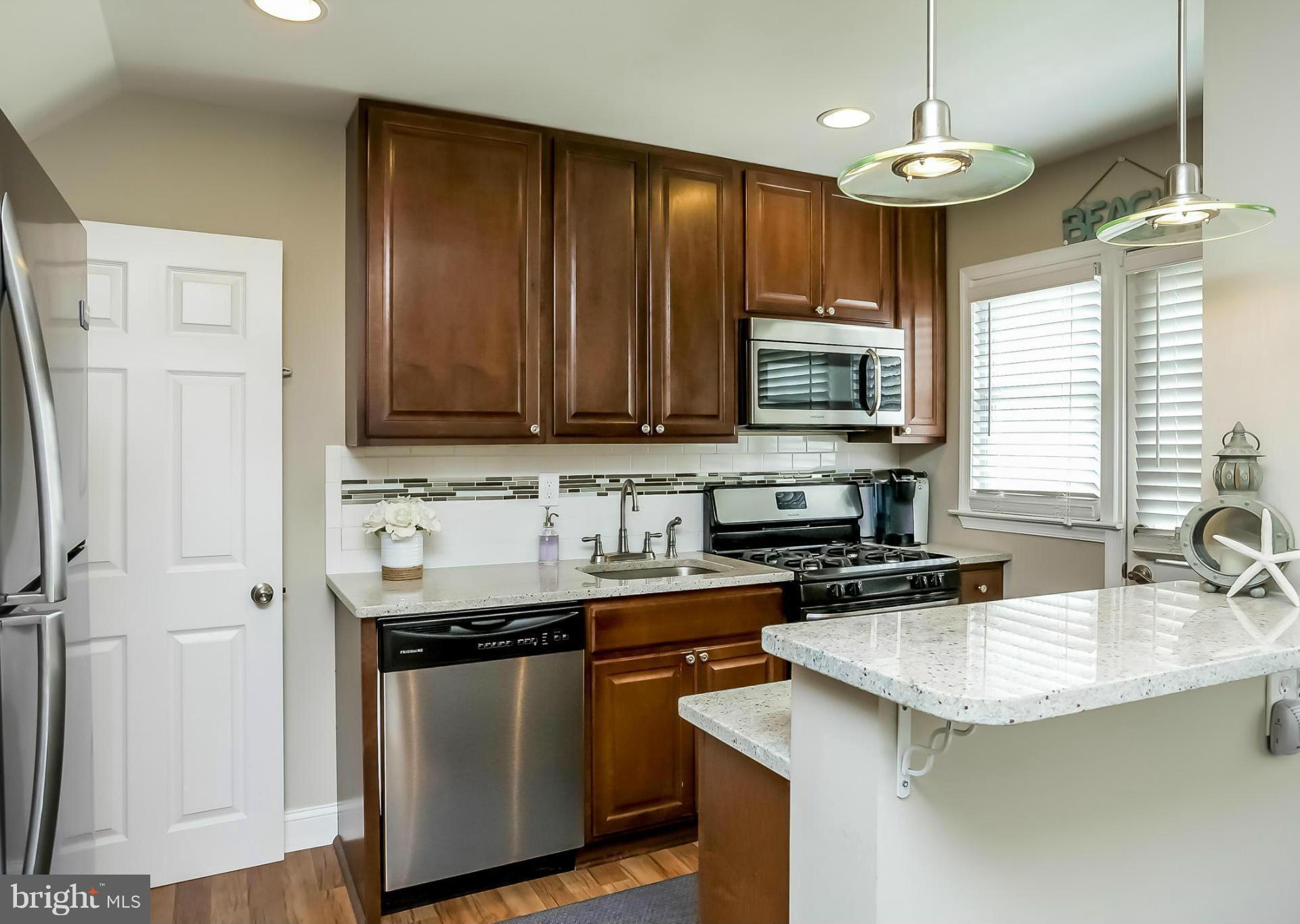 2134 Vailthorn Road Baltimore, MD 21220 - Photo 1 of 30 Kitchen