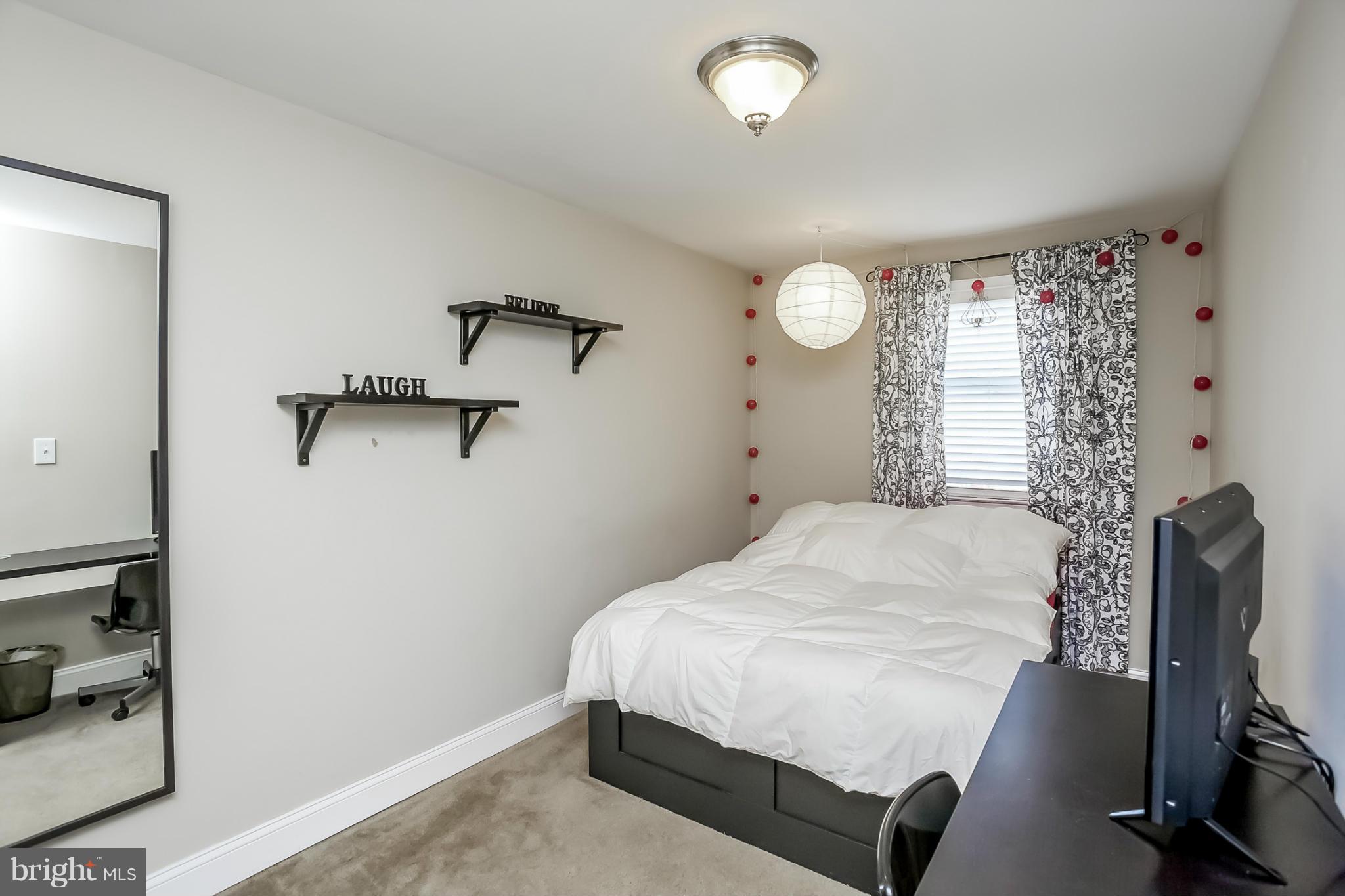 2134 Vailthorn Road Baltimore, MD 21220 - Photo 14 of 30 Bedroom