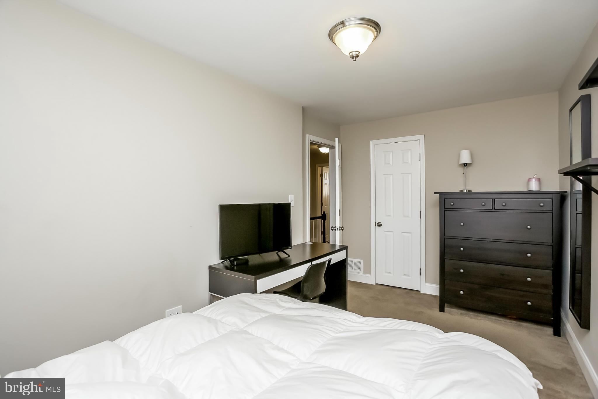 2134 Vailthorn Road Baltimore, MD 21220 - Photo 15 of 30 Bedroom