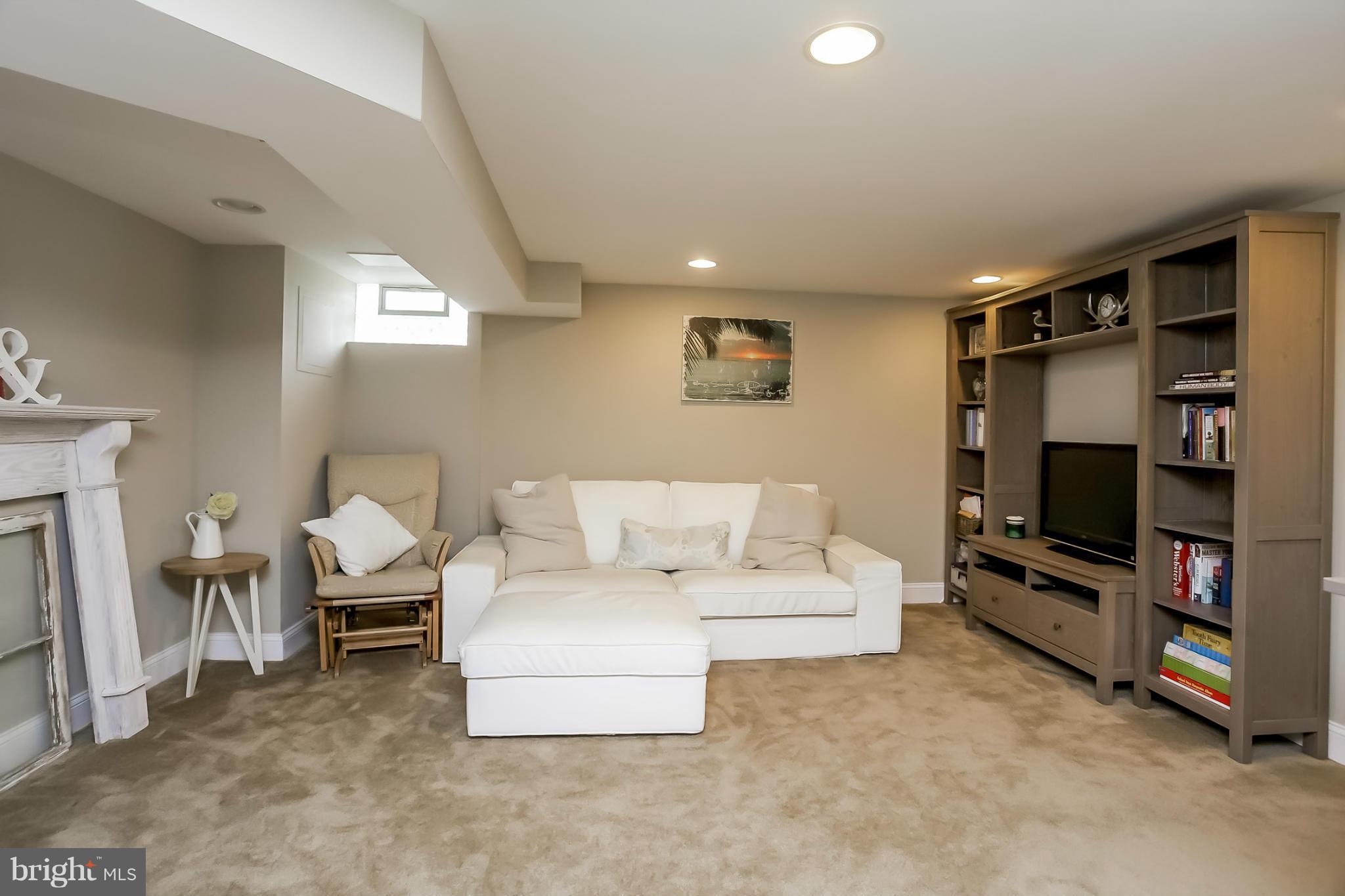 2134 Vailthorn Road Baltimore, MD 21220 - Photo 23 of 30 Family Room- Basement