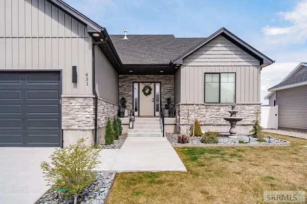 $644,000 | 431 Rock Hill Lane, Idaho Falls, ID 83401