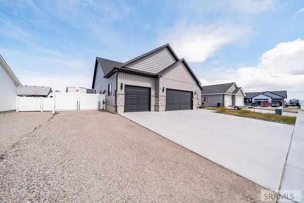 $644,000 | 431 Rock Hill Lane, Idaho Falls, ID 83401