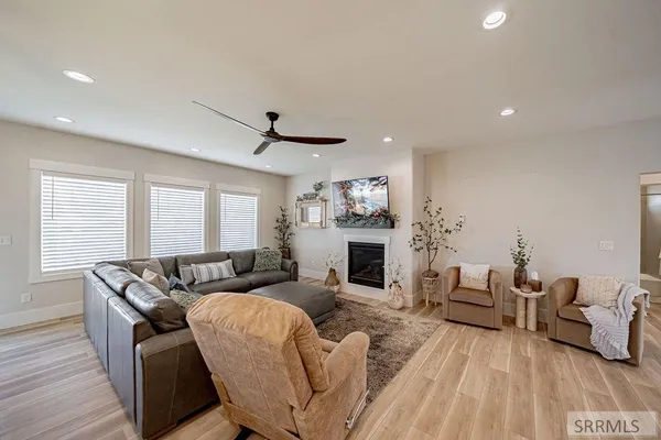 $644,000 | 431 Rock Hill Lane, Idaho Falls, ID 83401