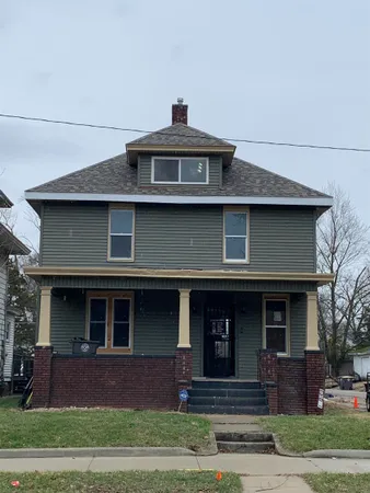 $195,990 | 3011 South Hanna Street, Fort Wayne, IN 46806