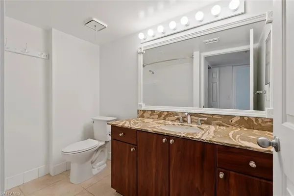 $2,100 | 1830 Florida Club Circle, Unit 4202, Naples, FL 34112