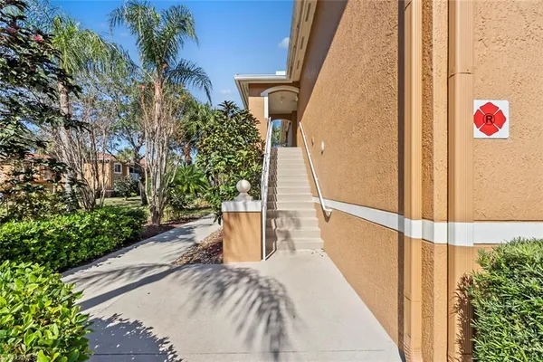 $2,100 | 1830 Florida Club Circle, Unit 4202, Naples, FL 34112