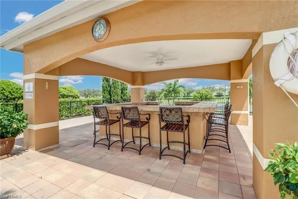 $2,100 | 1830 Florida Club Circle, Unit 4202, Naples, FL 34112