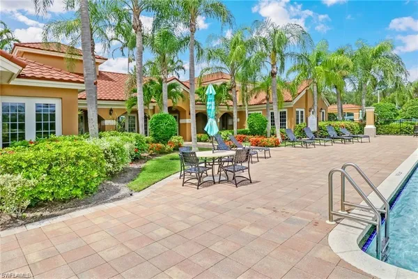 $2,100 | 1830 Florida Club Circle, Unit 4202, Naples, FL 34112