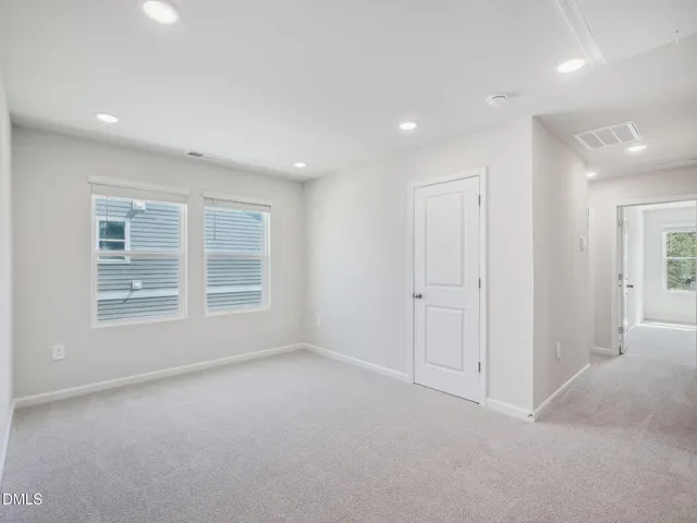 $299,000 | 702 Southland Drive, Zebulon, NC 27597