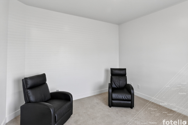 815 West Powderwood Lane Mapleton, UT 84664 - Photo 6 of 39 Sitting room with carpet