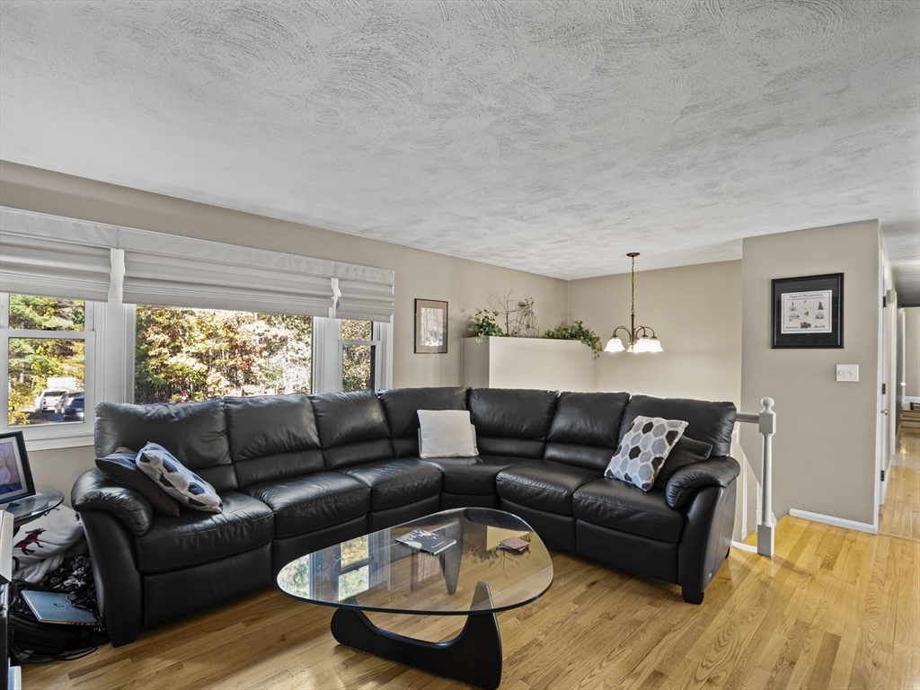 29 East Street Pepperell, MA 01463 - Photo 12 of 42