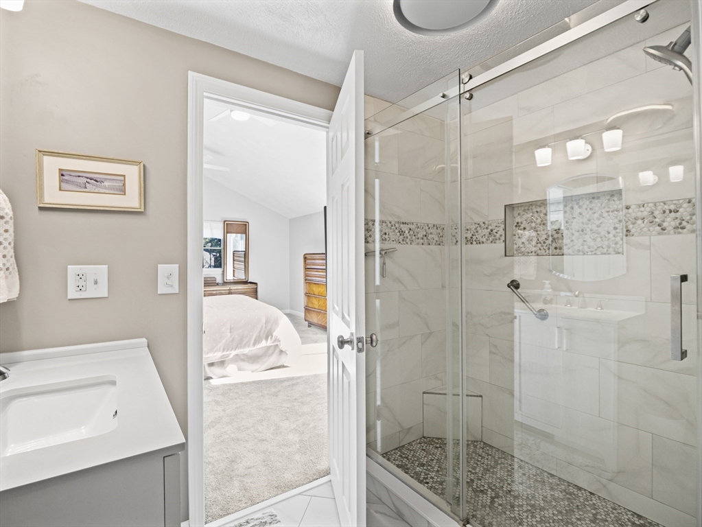 29 East Street Pepperell, MA 01463 - Photo 38 of 42