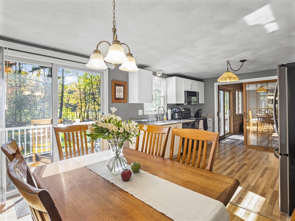 29 East Street Pepperell, MA 01463 - Photo 7 of 42