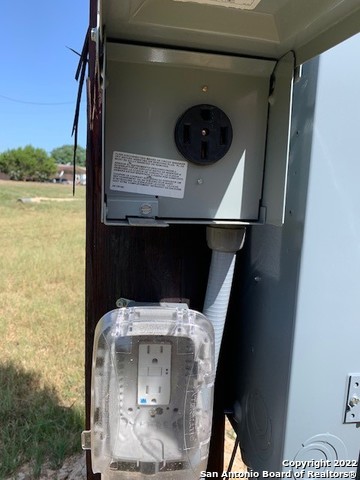 155 Pr 1513 Bandera, TX 78003 - Photo 4 of 10