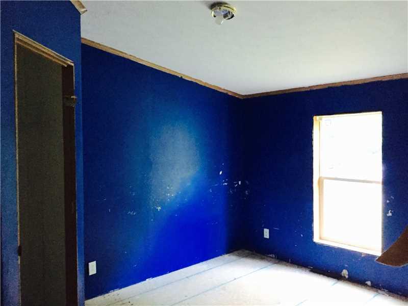 329 Lower Hayes Road Kittanning, PA 16201 - Photo 7 of 10 Bedroom.