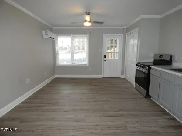 $525,000 | 31157 Princeton Avenue, Unit 3, Glade Spring, VA 24340