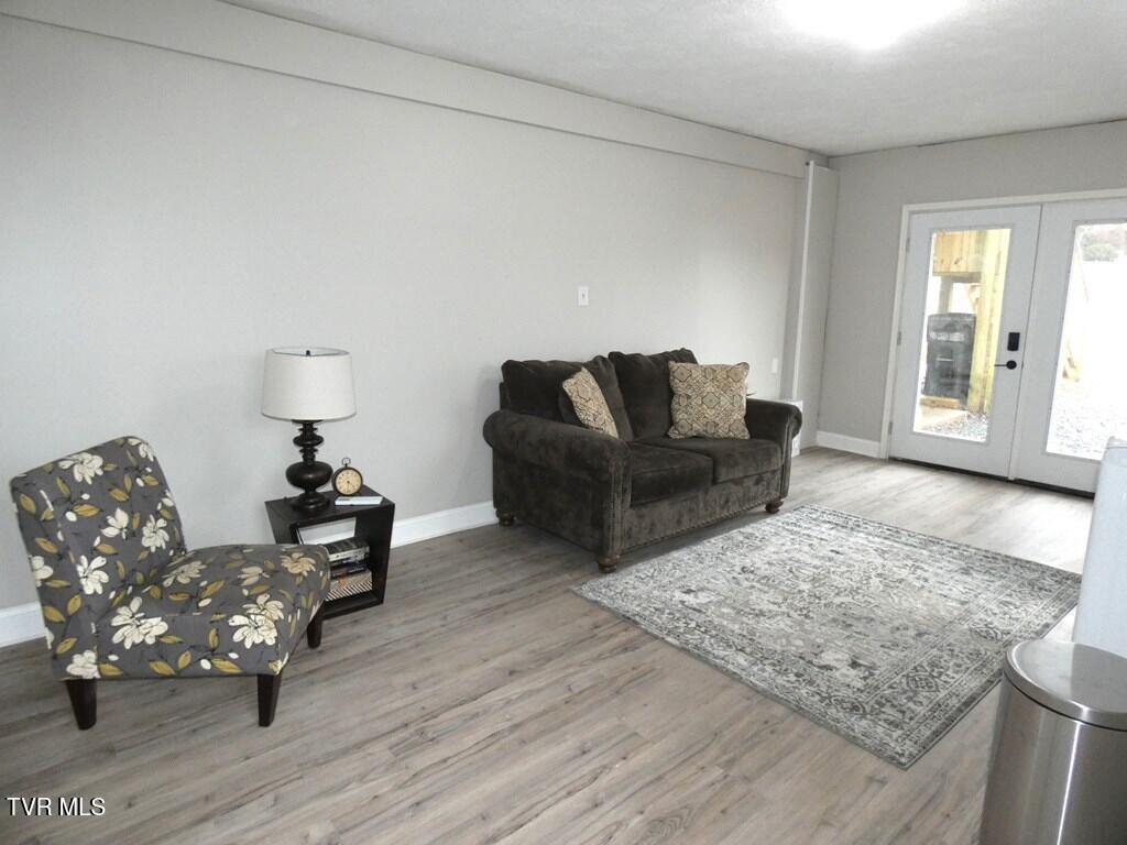 31157 Princeton Avenue, Unit 3 Glade Spring, VA 24340 - Photo 36 of 52 105755_11