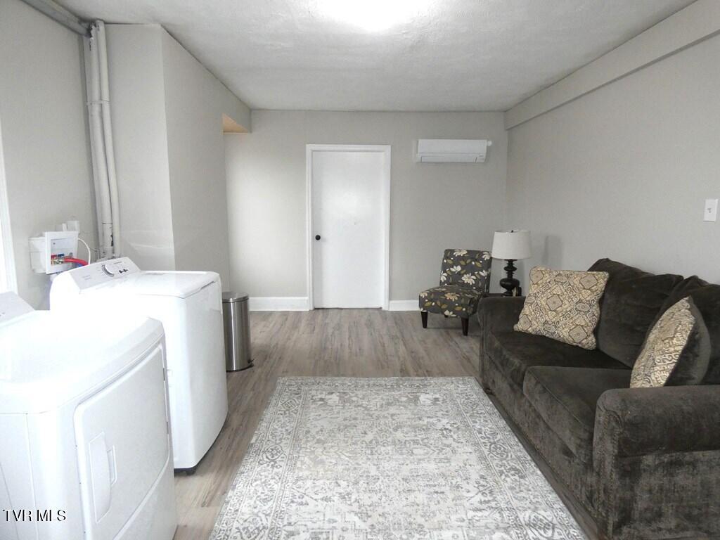 31157 Princeton Avenue, Unit 3 Glade Spring, VA 24340 - Photo 38 of 52 105755_13