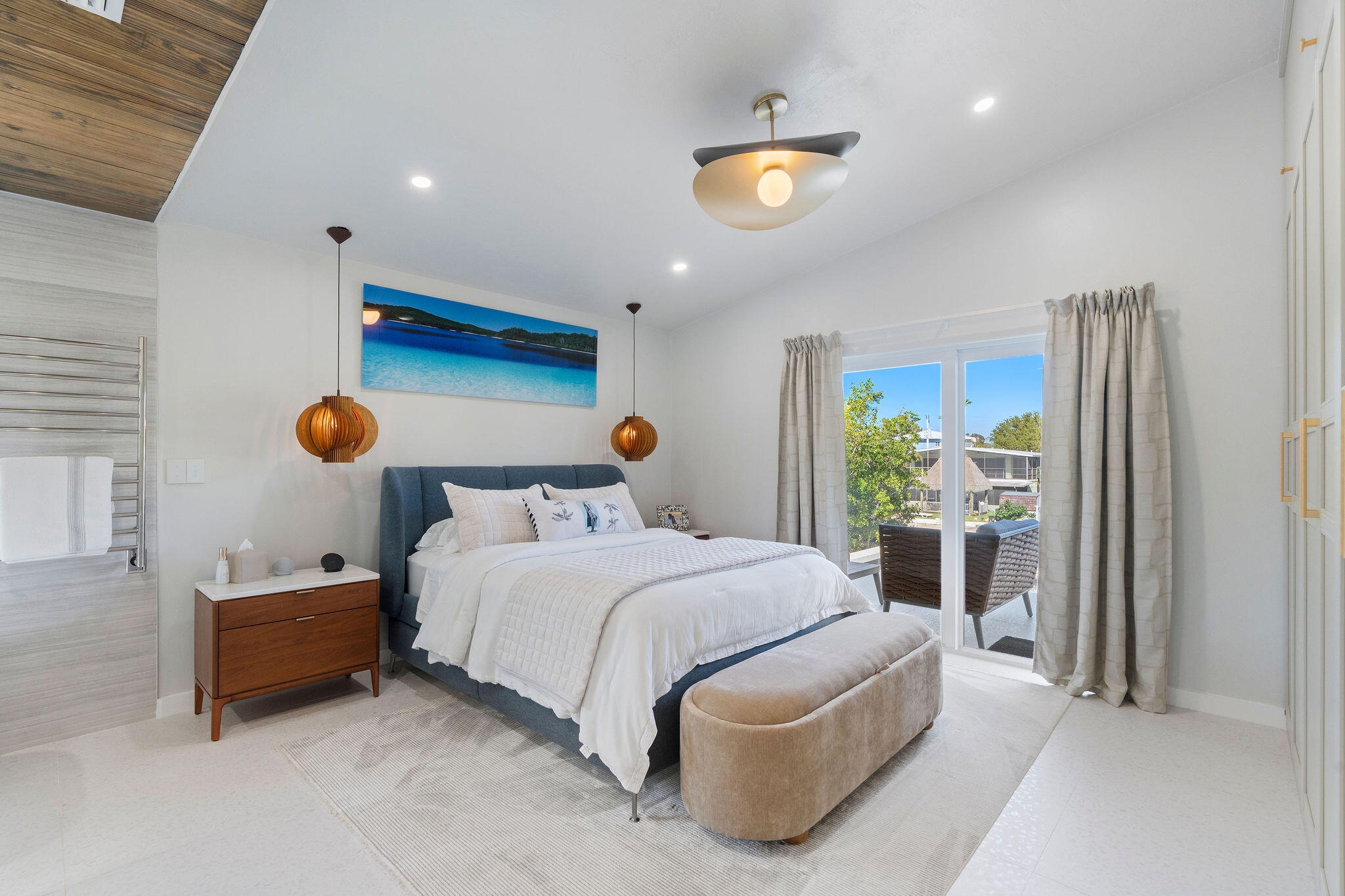 974 Shaw Drive Key Largo, FL 33037 - Photo 24 of 84 a bedroom with a bed and window