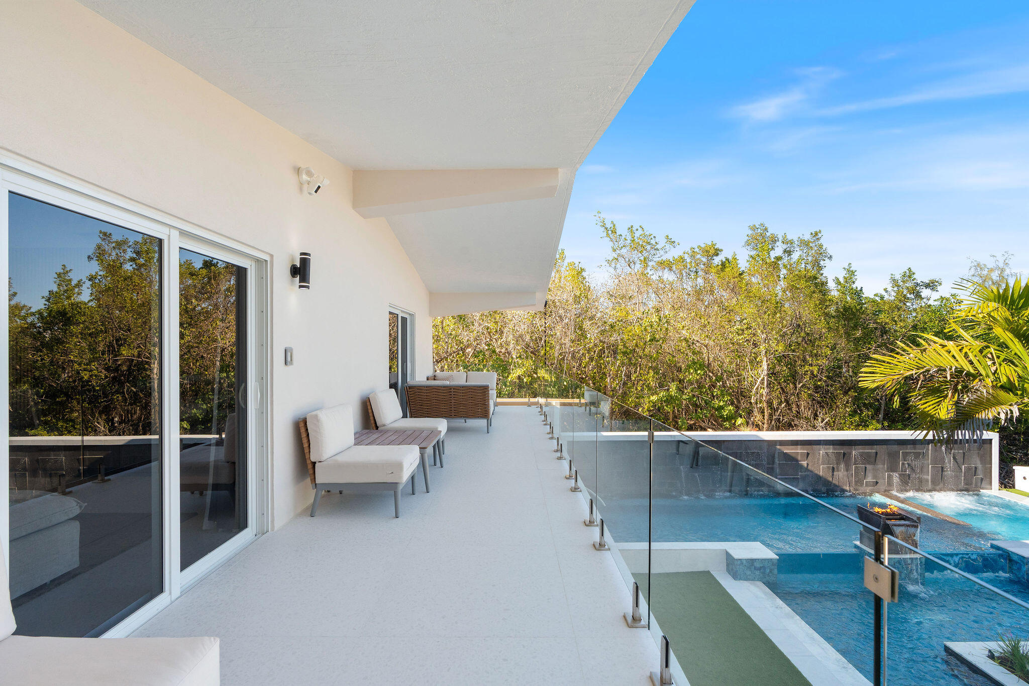 974 Shaw Drive Key Largo, FL 33037 - Photo 34 of 84 Upstairs balcony