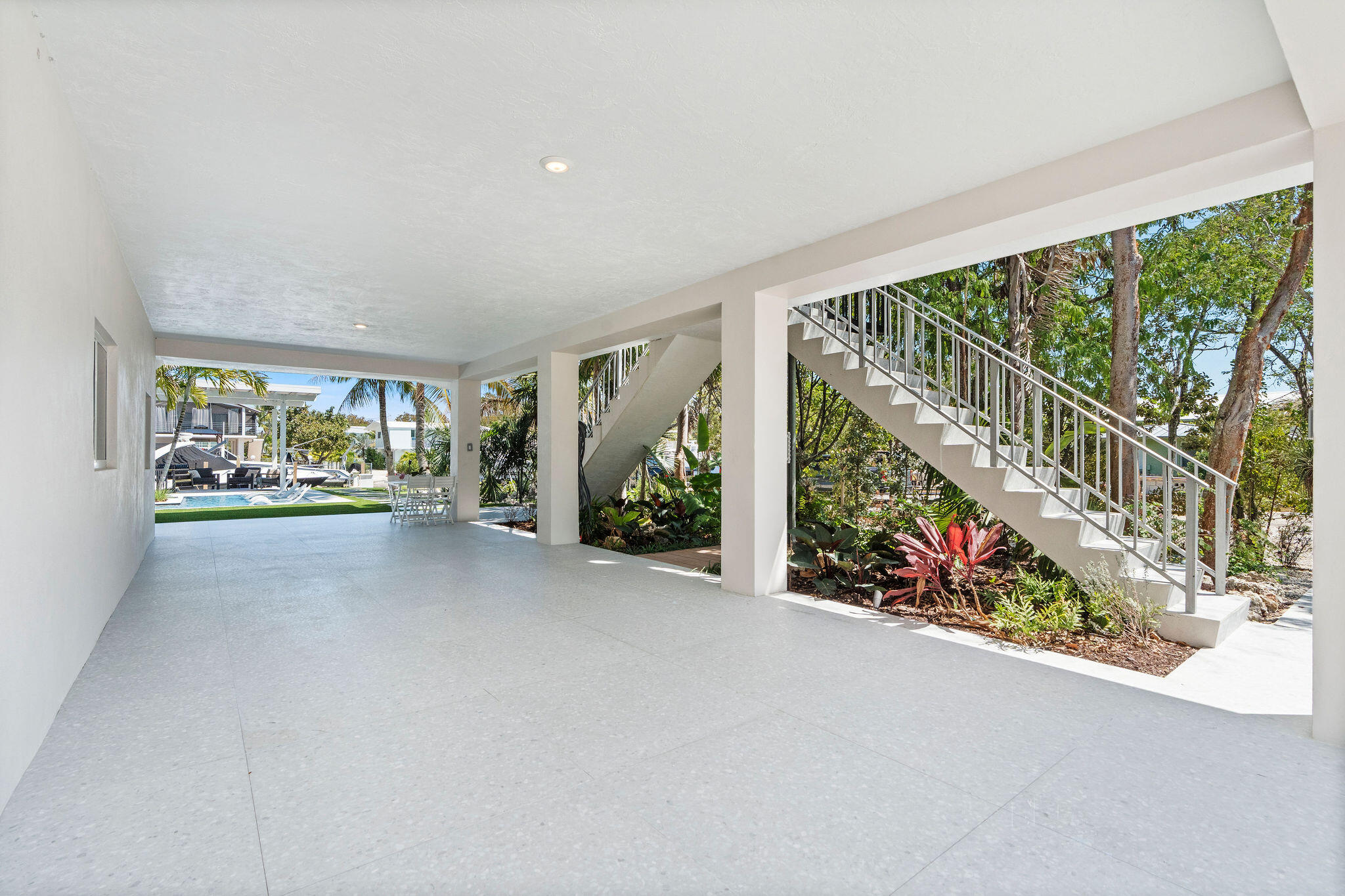 974 Shaw Drive Key Largo, FL 33037 - Photo 70 of 84 DSC02855