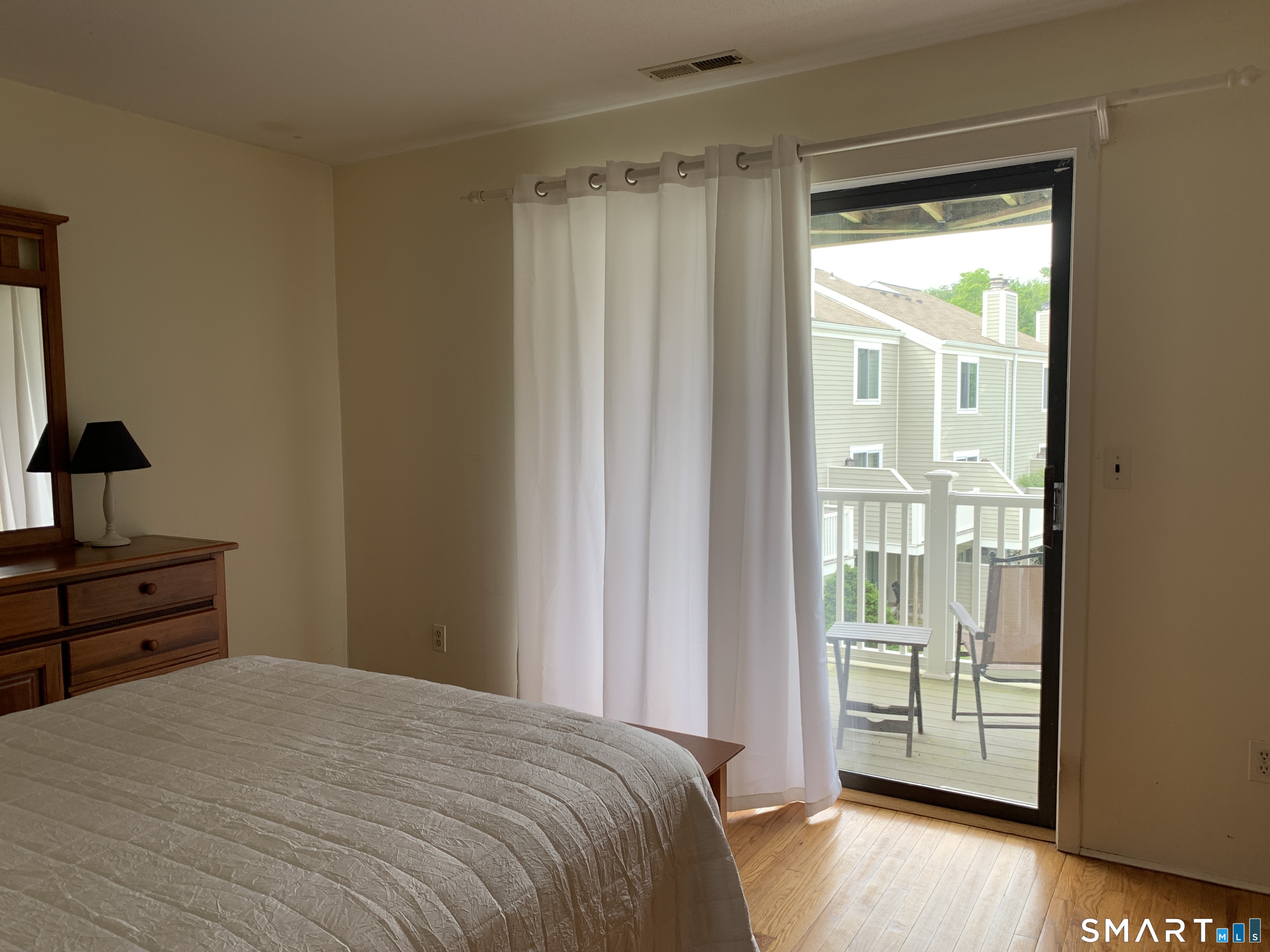 71 Aiken Street, Unit O3 Norwalk, CT 06851 - Photo 10 of 14 Gallery Image 10