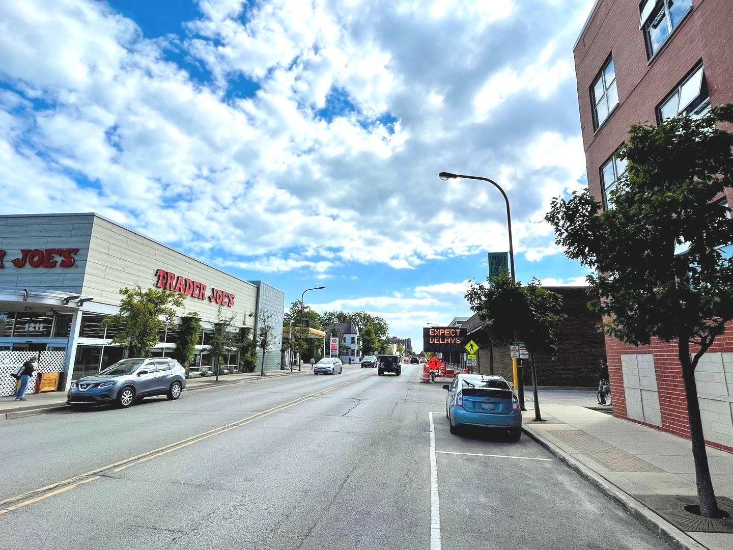 1222 Chicago Avenue, Unit 705 Evanston, IL 60202 - Photo 33 of 33 a view of the street